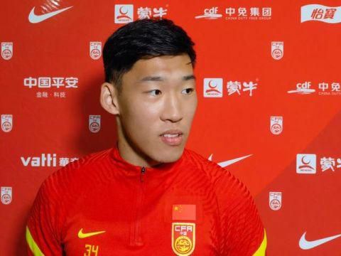 县城洗浴大万厅裸体表演